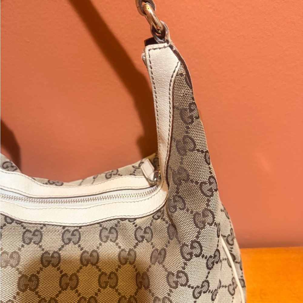 Gucci Beige and Brown Monogram Hobo Bag - Picture 13 of 15